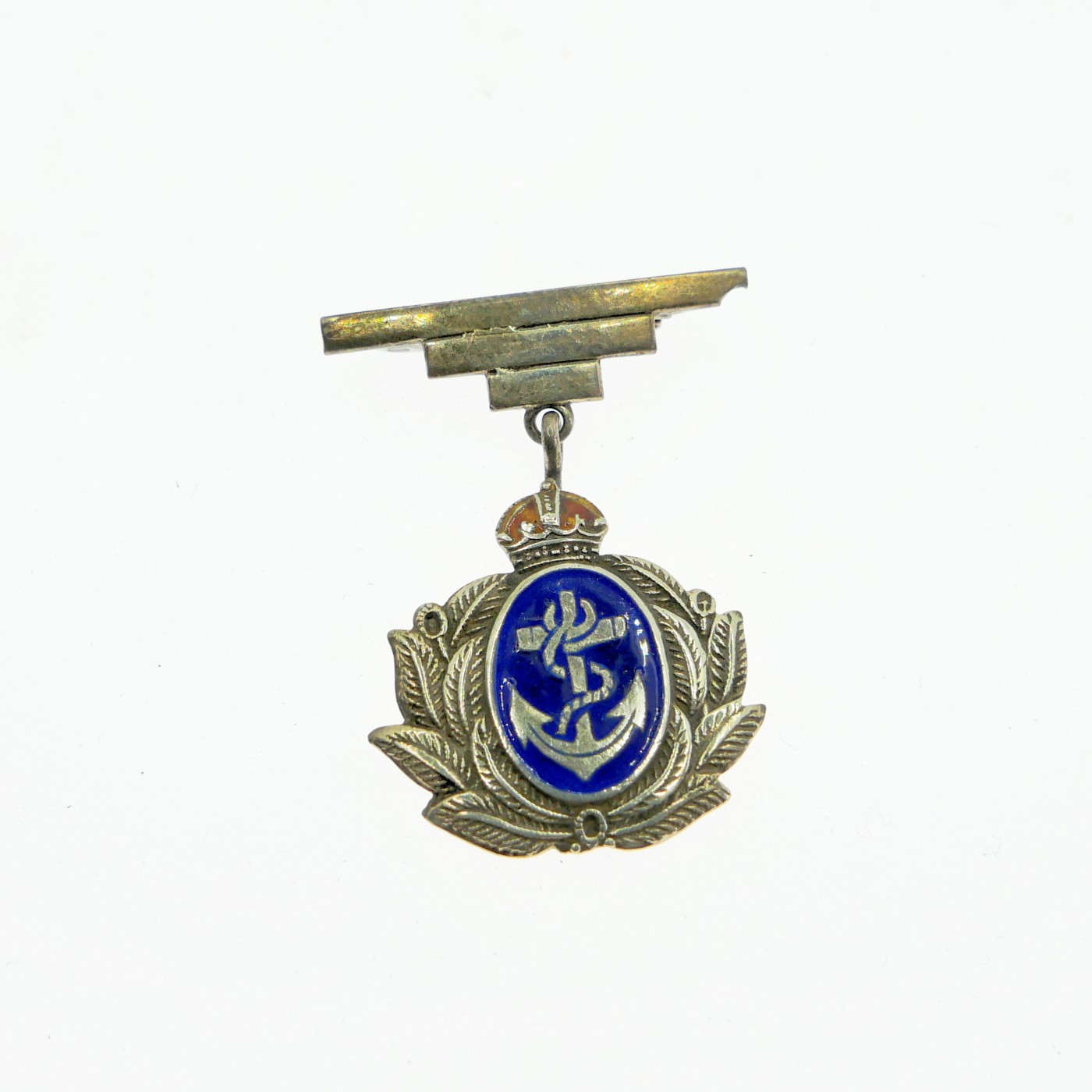 勋章奖章交易所1月27日兔年最后一拍 英国皇家海军银珐琅吊坠样式胸针，上挂带标