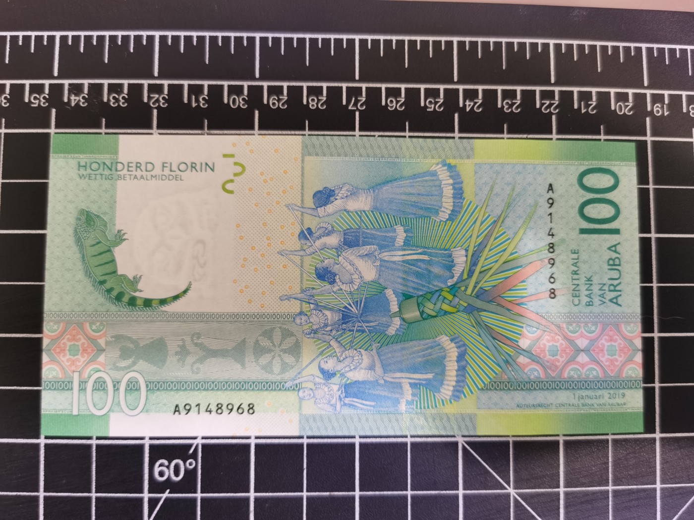 Immortal auction(精品场) 阿鲁巴100，世界最佳纸币，Unc