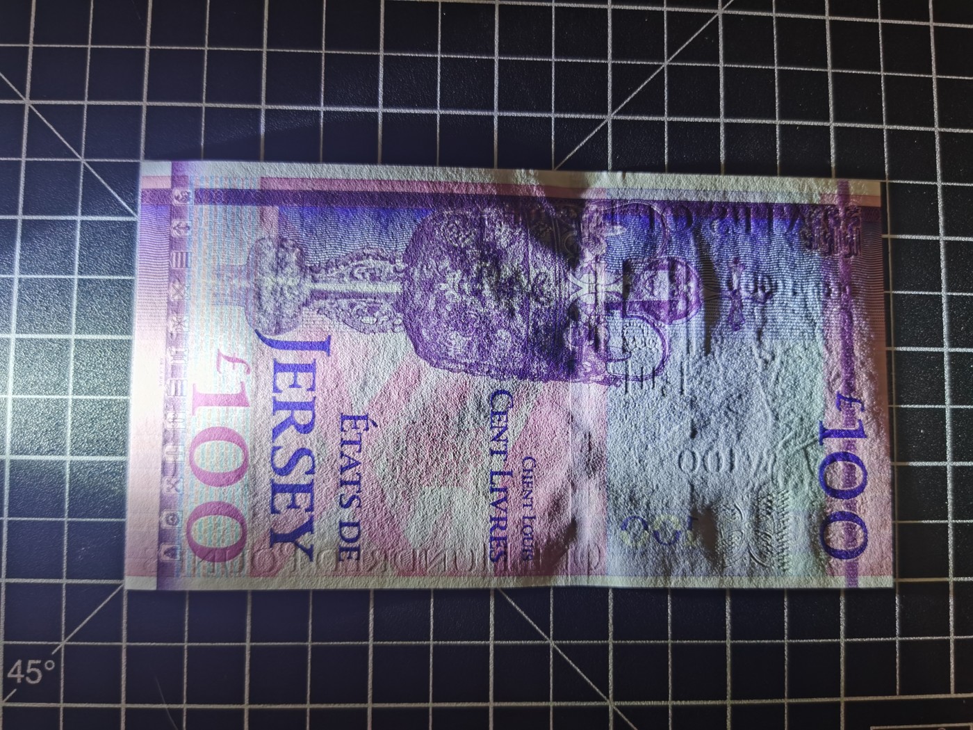 Immortal auction(精品场) 泽西女王纪念钞，Unc