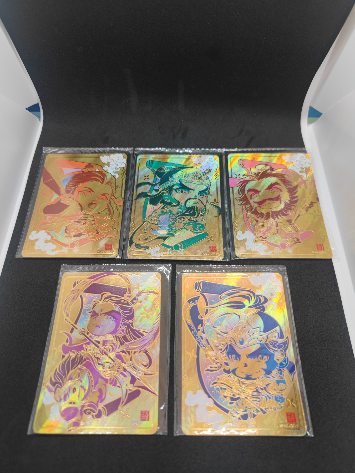 妖精的尾巴卡牌拍卖第十场(收拍品中) 卡游三国谁与争锋，萌将卡一套5张(原膜)