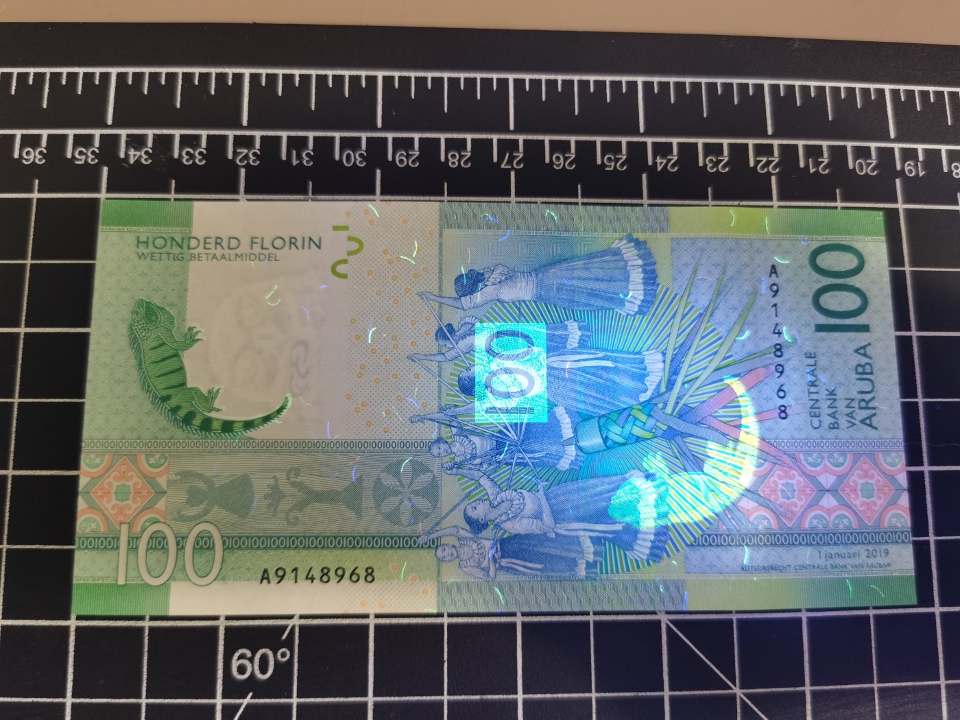 Immortal auction(精品场) 阿鲁巴100，世界最佳纸币，Unc