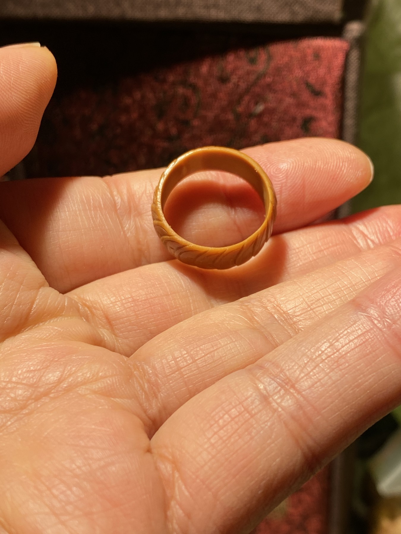 苏工核雕手工制作，总有一款适合你