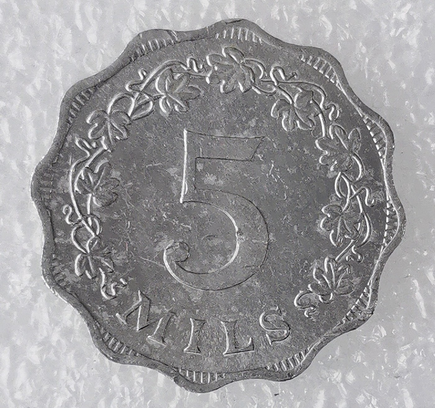 海外回流1元起拍小铺 各国钱币散币场 第7期 马耳他1972年5米尔铝币