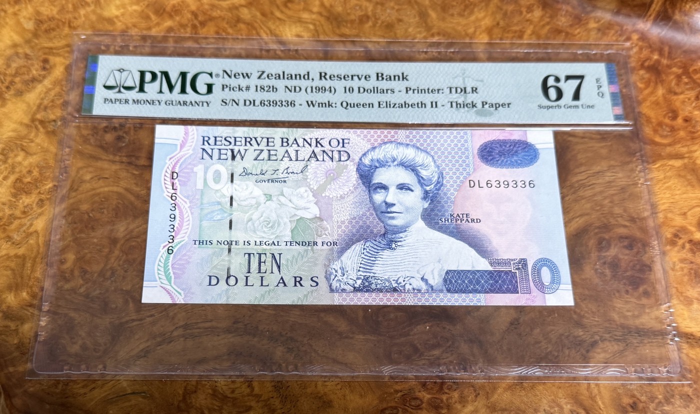 Chase Auction 第22期 - - 外钞、民国钞和人民币混合场！ 1994年新西兰10元，PMG67！