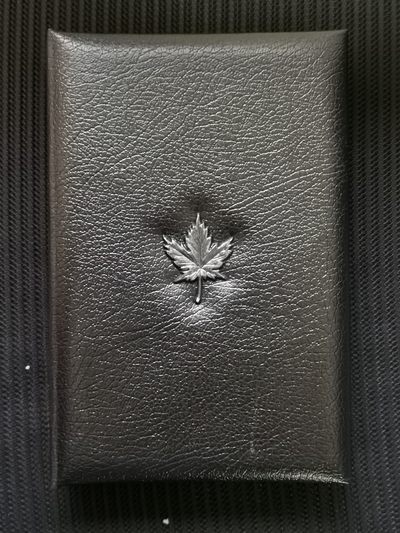 道一币馆币章第三十一场 （今年我这快递很任性5号停发，待初九或33场一起发） - 原盒证 加拿大1997年精制套币八枚 含银币