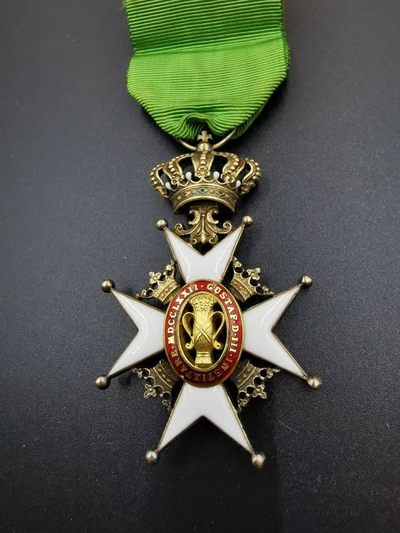 老王徽章拍卖第二十四期   请众位拍友注意，本店自2月8日第二十六期起专场类型将变更为限时专场，届时拍品将在规定时间内同时结拍，请出价的拍友们提前做好准备！ - 瑞典骑士级瓦萨勋章   银鎏金珐琅