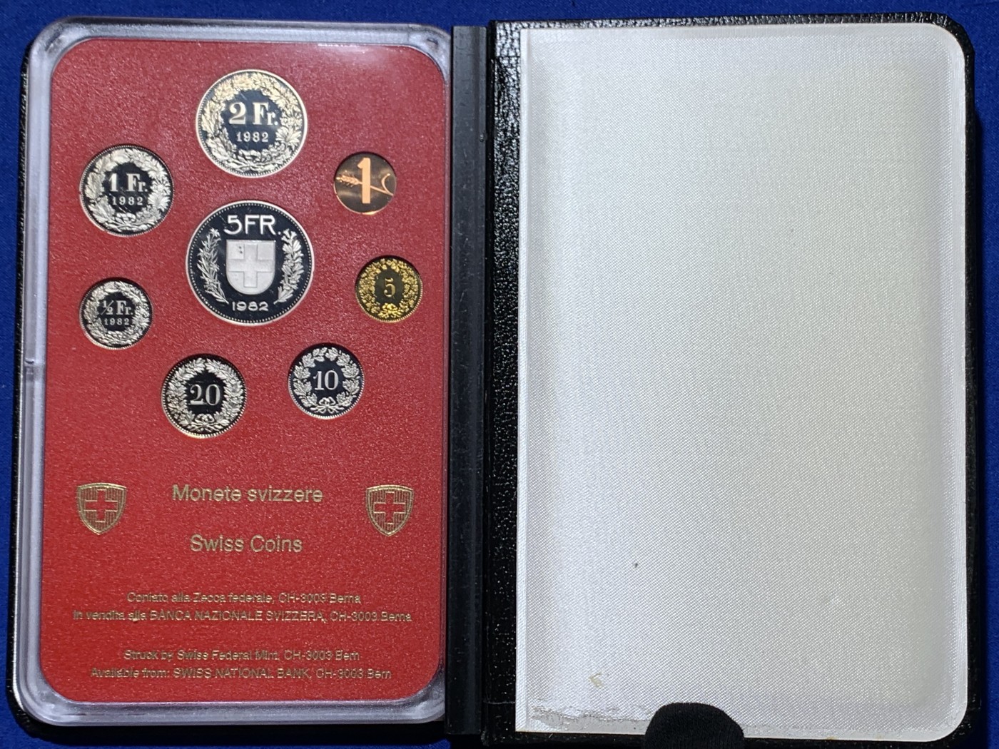 《竞宝斋》第238场-周日，周一，周二，周三 疯狂4连拍 (全场包邮) 瑞士 1982年 原盒封装 黑皮精制 套币 完美品 值得收藏