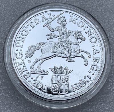 瓶子🏺第127期拍卖会 -  荷兰2023年1盎司杜卡顿骑士精制银币