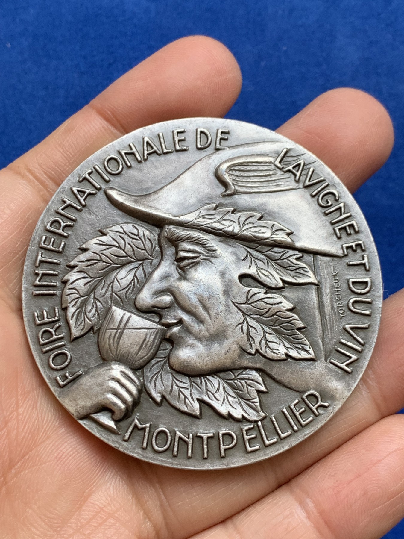 《竞宝斋》第238场-周日，周一，周二，周三 疯狂4连拍 (全场包邮) 法国1973 现代风格 单面大银章 114.14克 58.9mm