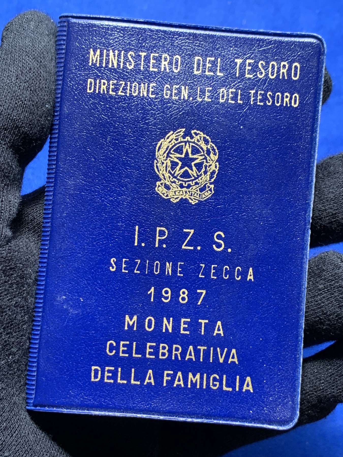 《竞宝斋》第238场-周日，周一，周二，周三 疯狂4连拍 (全场包邮) 意大利 1987年 家庭日 500里拉银币 封装