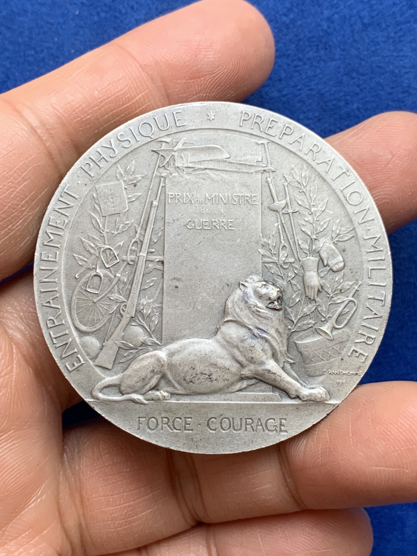 《竞宝斋》第238场-周日，周一，周二，周三 疯狂4连拍 (全场包邮) 法国十九世纪 战役奖章 银制 62克 49.9mm