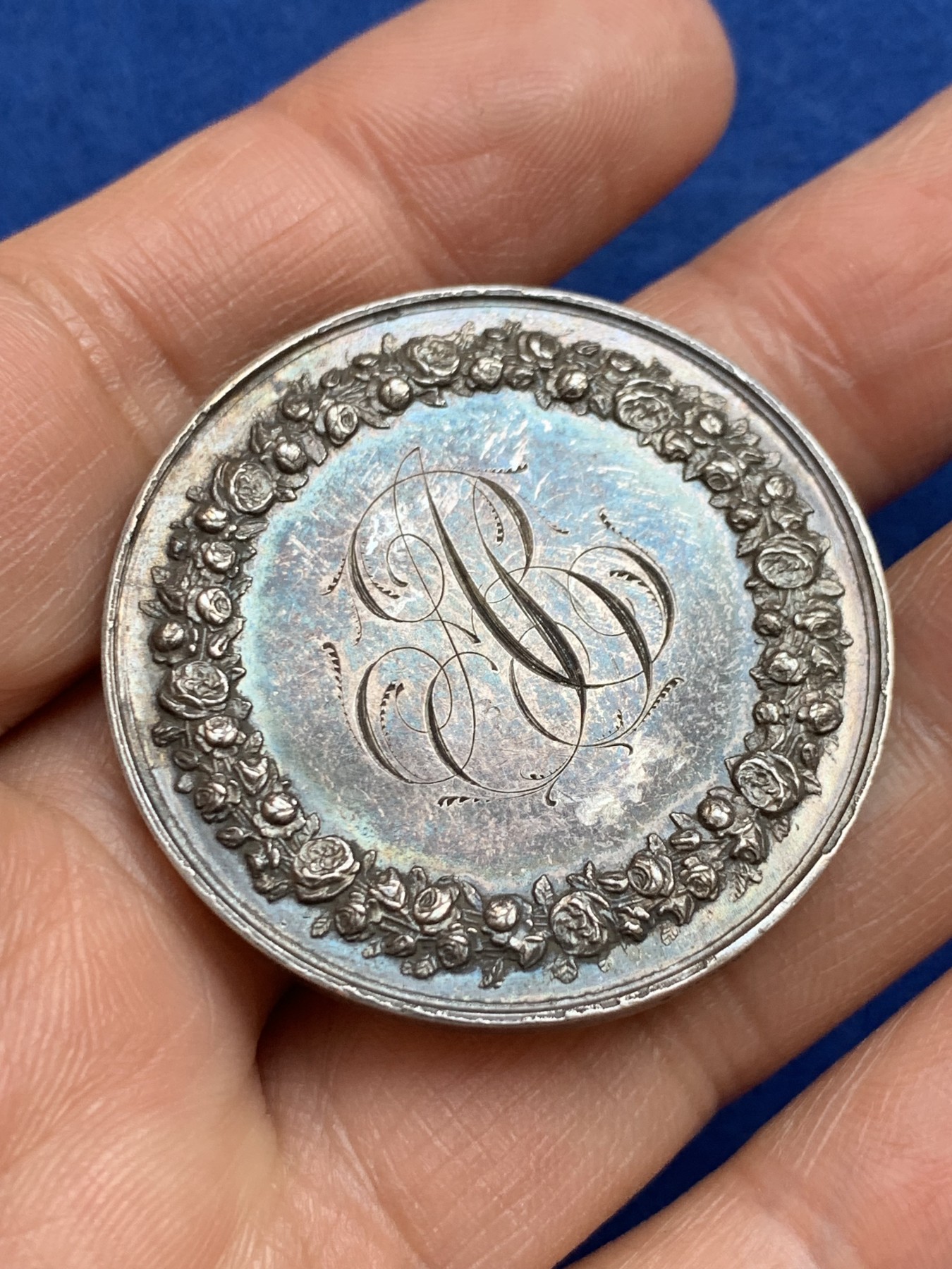 《竞宝斋》第238场-周日，周一，周二，周三 疯狂4连拍 (全场包邮) 法国 二十世纪初 结婚银章 24.82克 39.3mm