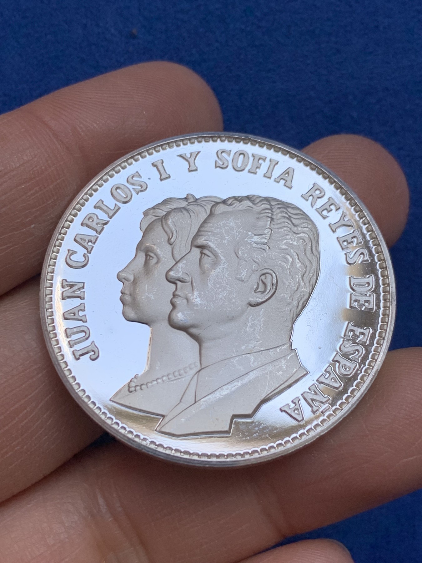 《竞宝斋》第238场-周日，周一，周二，周三 疯狂4连拍 (全场包邮) 西班牙 胡安卡洛斯一世 银章 19.62克 40.1mm