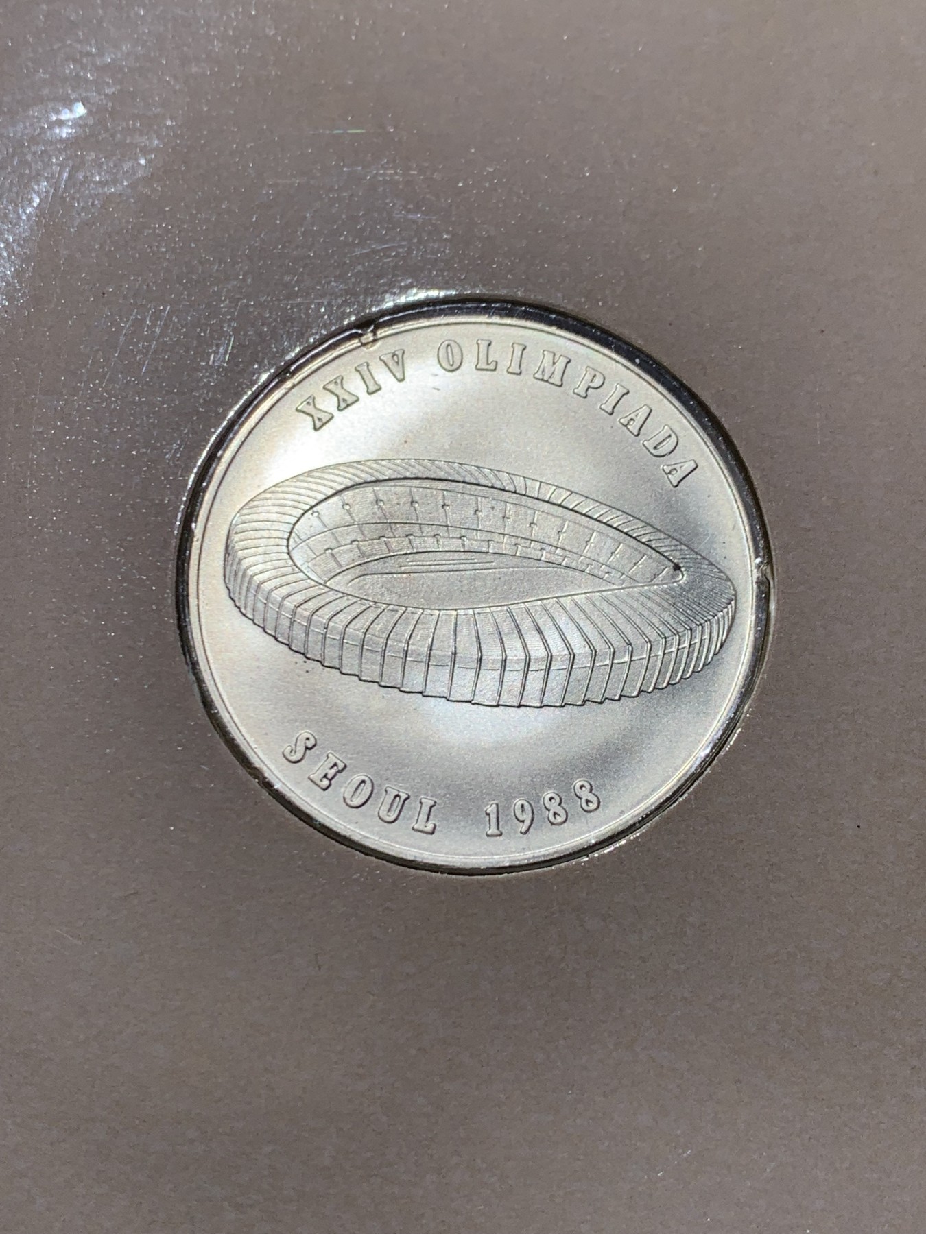 《竞宝斋》第238场-周日，周一，周二，周三 疯狂4连拍 (全场包邮) 1988 安道尔 20第纳尔 册装 银币  20克 900银