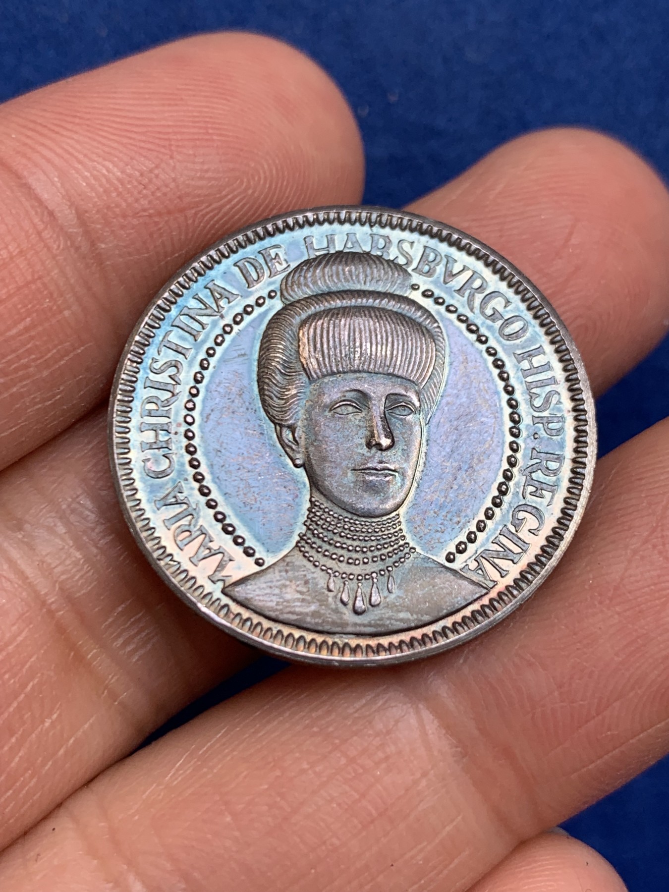 《竞宝斋》第238场-周日，周一，周二，周三 疯狂4连拍 (全场包邮) 西班牙玛丽亚·克里斯蒂娜 925银章 7.31克 27mm