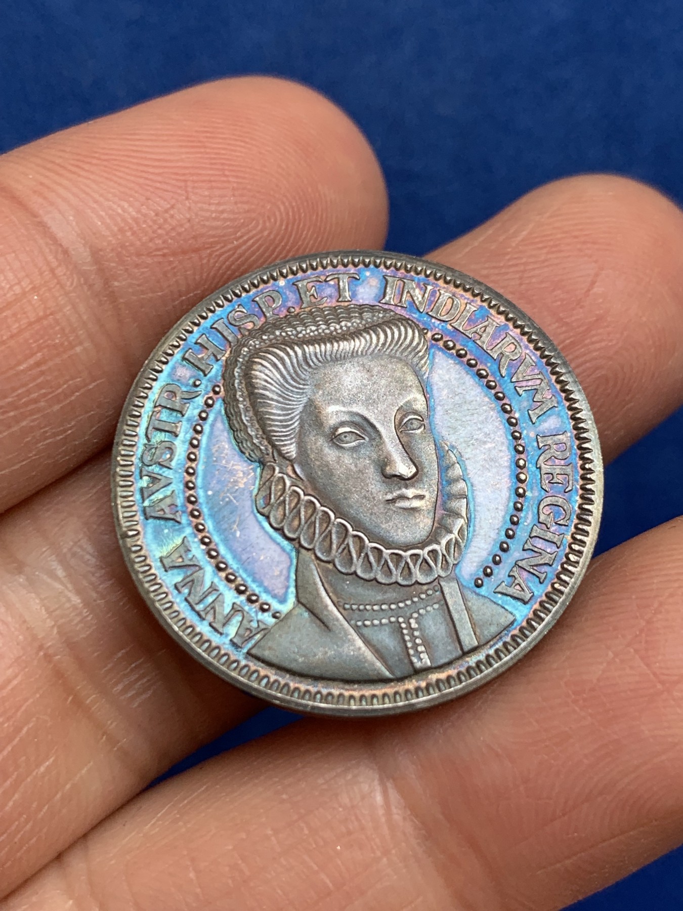 《竞宝斋》第238场-周日，周一，周二，周三 疯狂4连拍 (全场包邮) 西班牙 安娜·阿夫斯特 925银章 7.27克 27mm