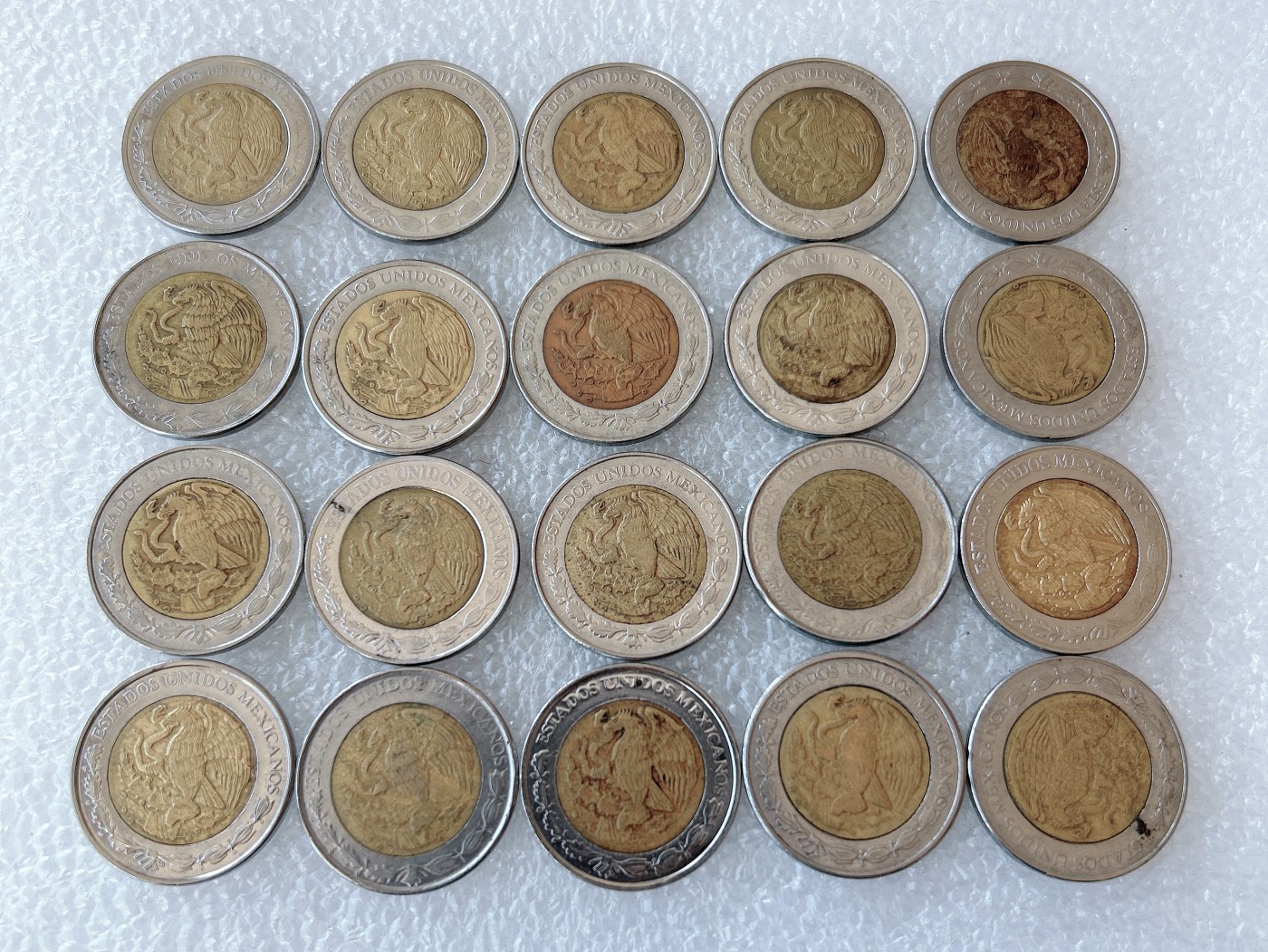 第一海外回流一元起拍收藏 本月最后一期 第61期 墨西哥1比索玛雅鹰蛇 双金属币 20枚