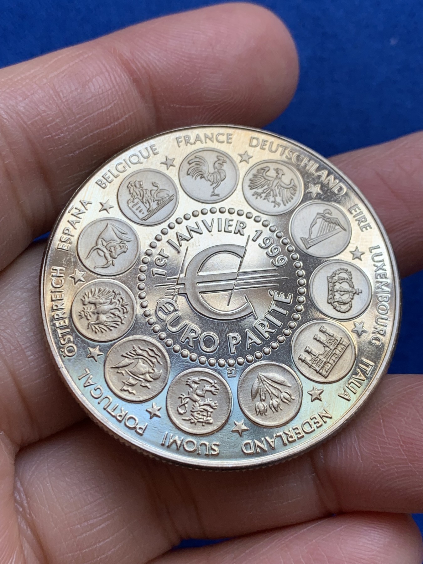 《竞宝斋》第238场-周日，周一，周二，周三 疯狂4连拍 (全场包邮) 法国 1999年 欧元纪念镍币 31克 40.9mm