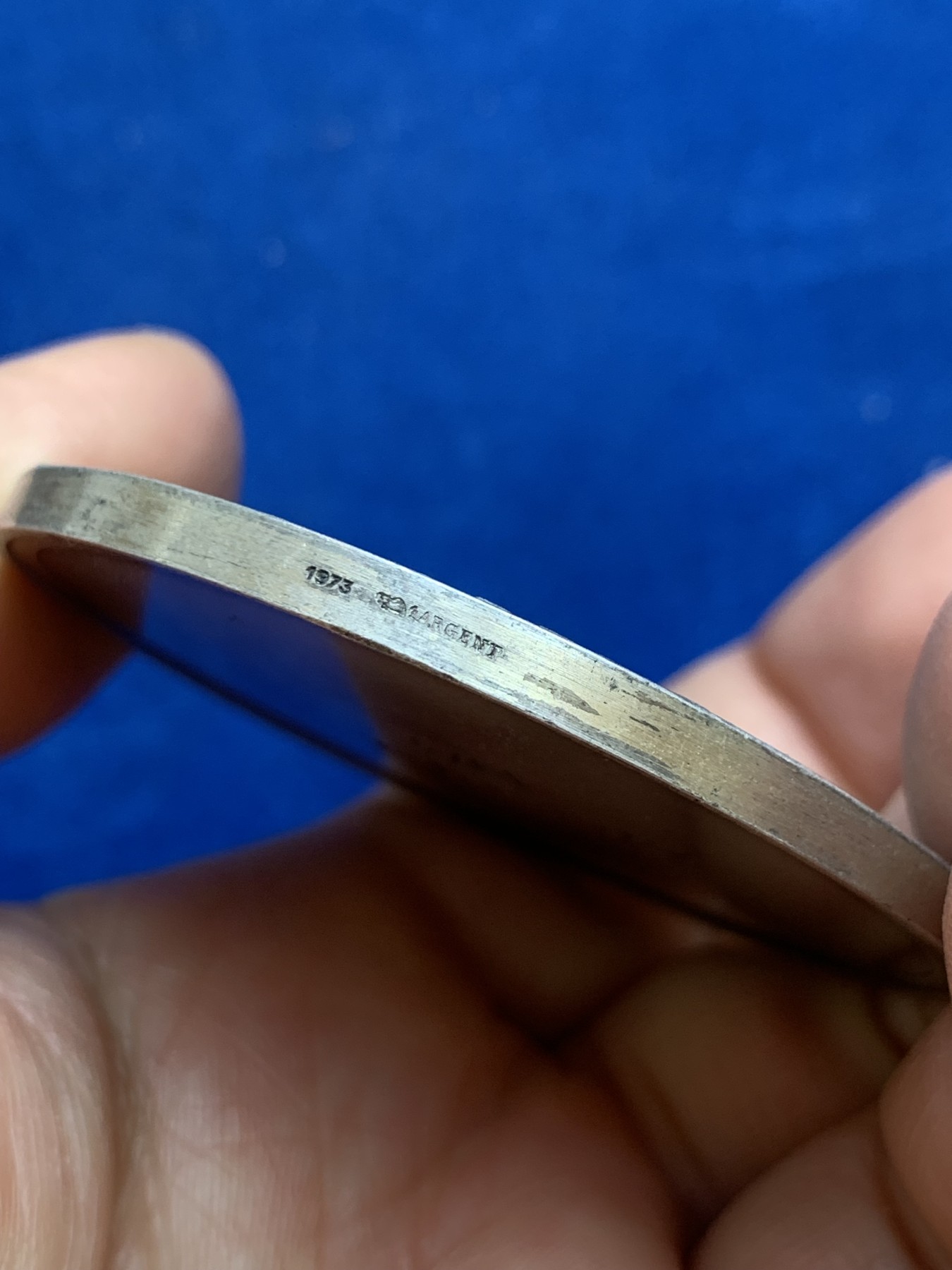 《竞宝斋》第238场-周日，周一，周二，周三 疯狂4连拍 (全场包邮) 法国1973 现代风格 单面大银章 114.14克 58.9mm