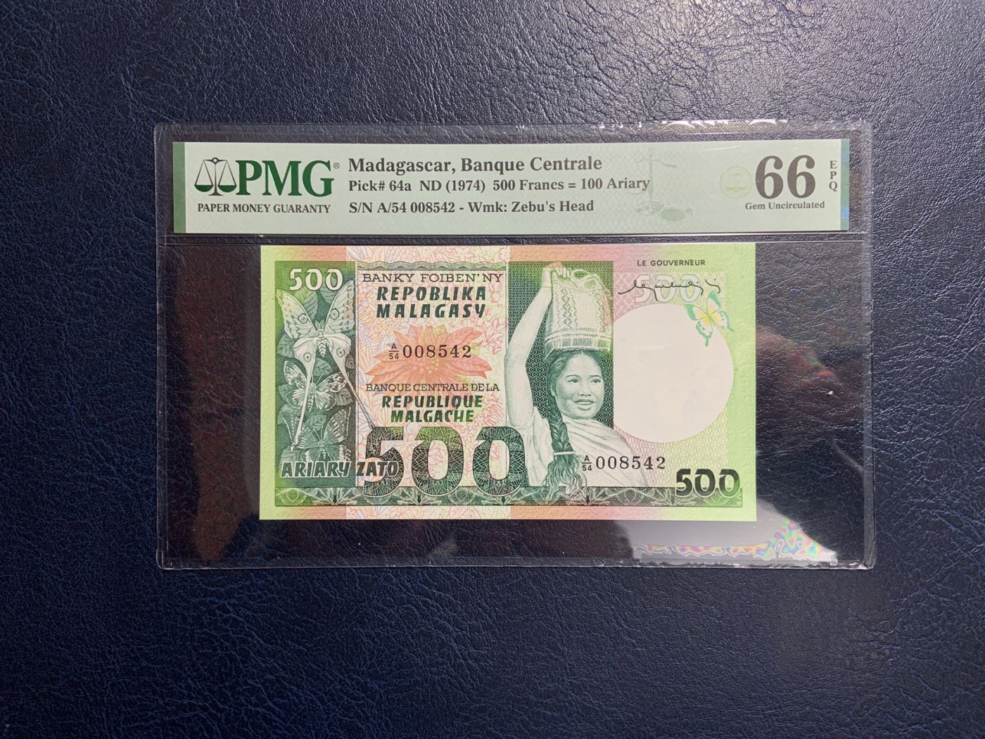 收藏联盟Quantum Auction 第320期拍卖  马达加斯加1974年500法郎=100里亚尔 PMG66 千位号