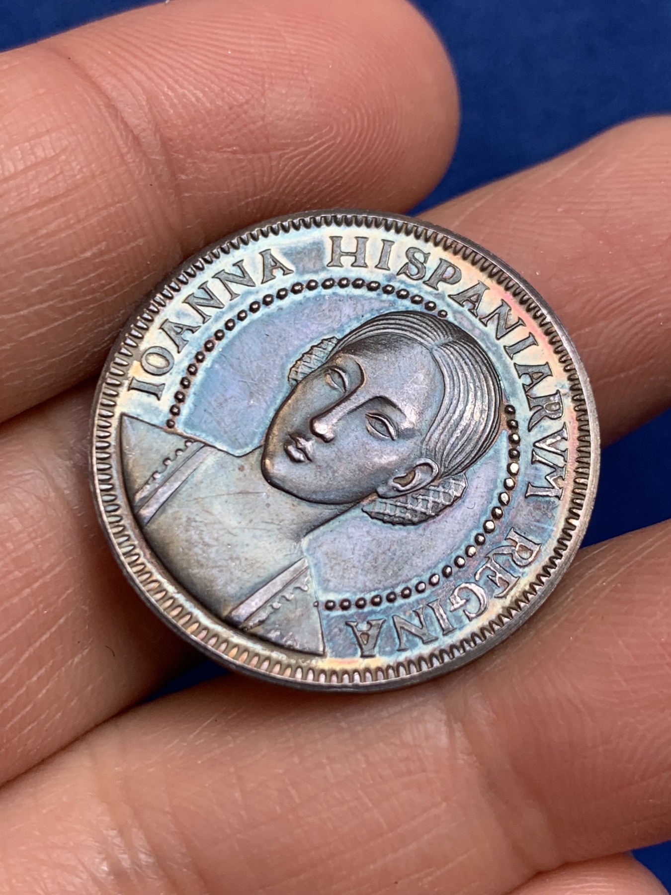 《竞宝斋》第238场-周日，周一，周二，周三 疯狂4连拍 (全场包邮) 西班牙 伊奥安娜 925银章 7.14克 27mm