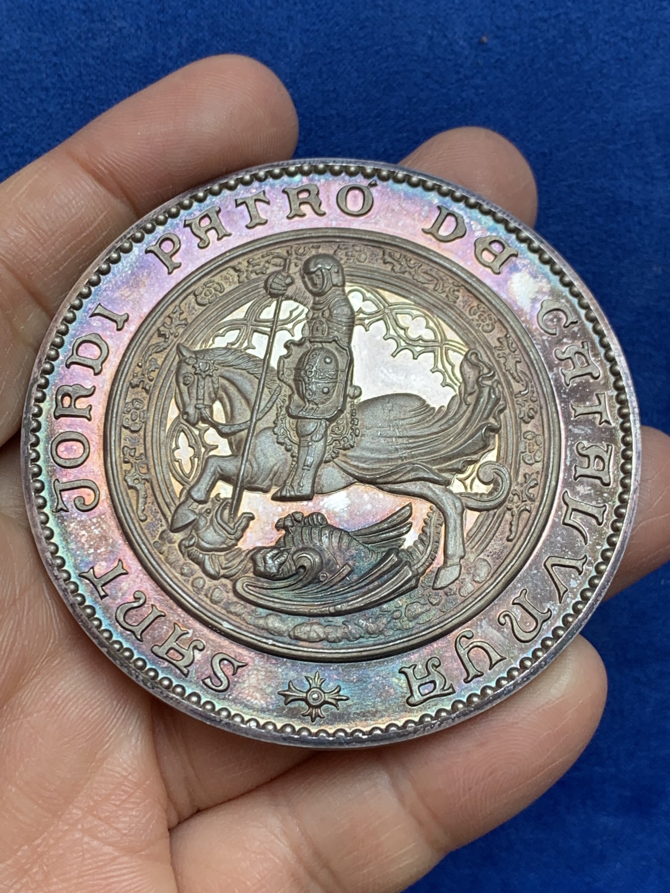 《竞宝斋》第238场-周日，周一，周二，周三 疯狂4连拍 (全场包邮) 西班牙 马剑玫瑰 高浮雕 大银章 59.9克 65.1mm