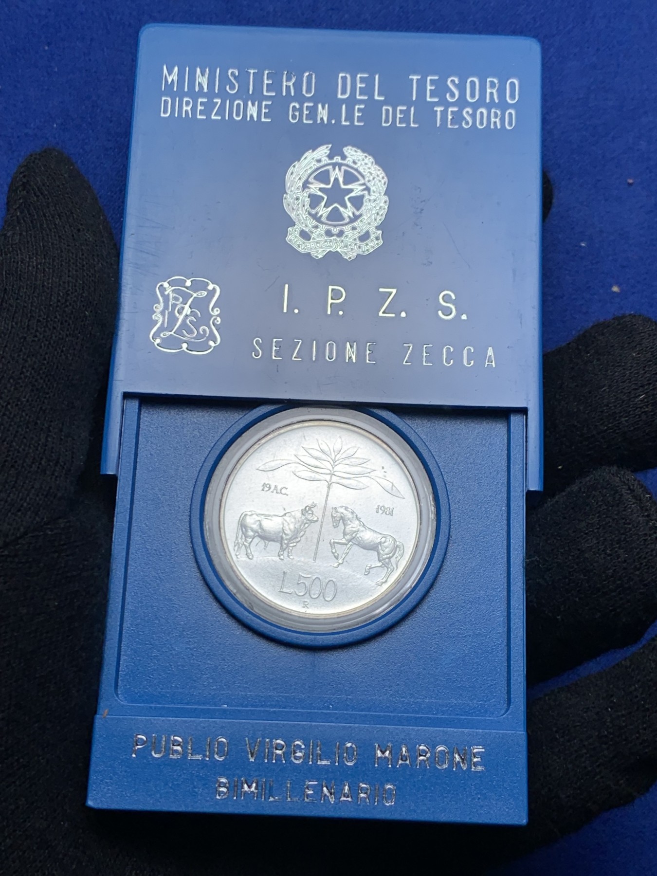 《竞宝斋》第238场-周日，周一，周二，周三 疯狂4连拍 (全场包邮) 意大利 1981年 牛马 500里拉 银币