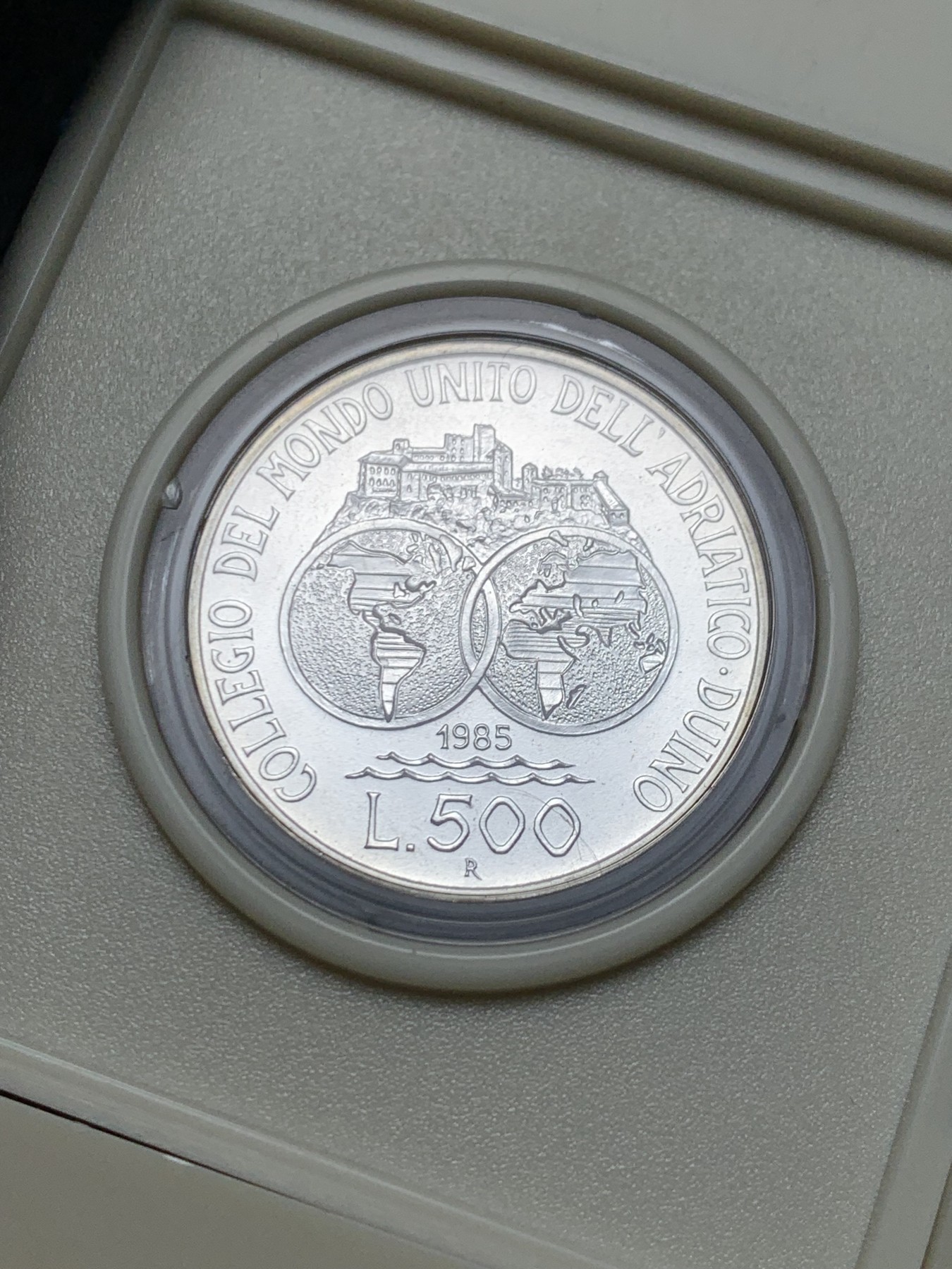 《竞宝斋》第238场-周日，周一，周二，周三 疯狂4连拍 (全场包邮) 意大利 1985年 双地球 500里拉 银币