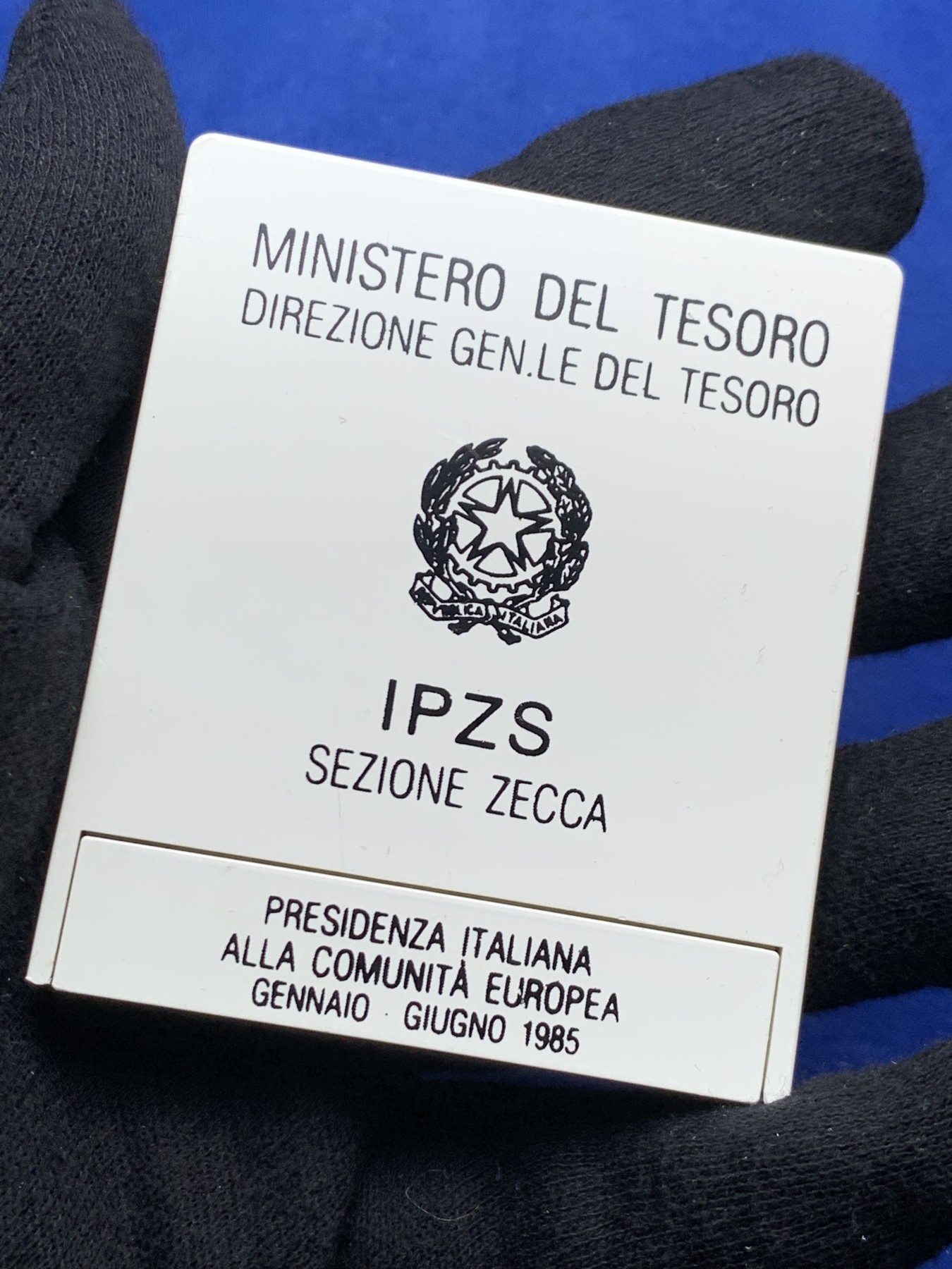 《竞宝斋》第238场-周日，周一，周二，周三 疯狂4连拍 (全场包邮)  意大利 1985年 地球女神 500里拉银币 白壳少见