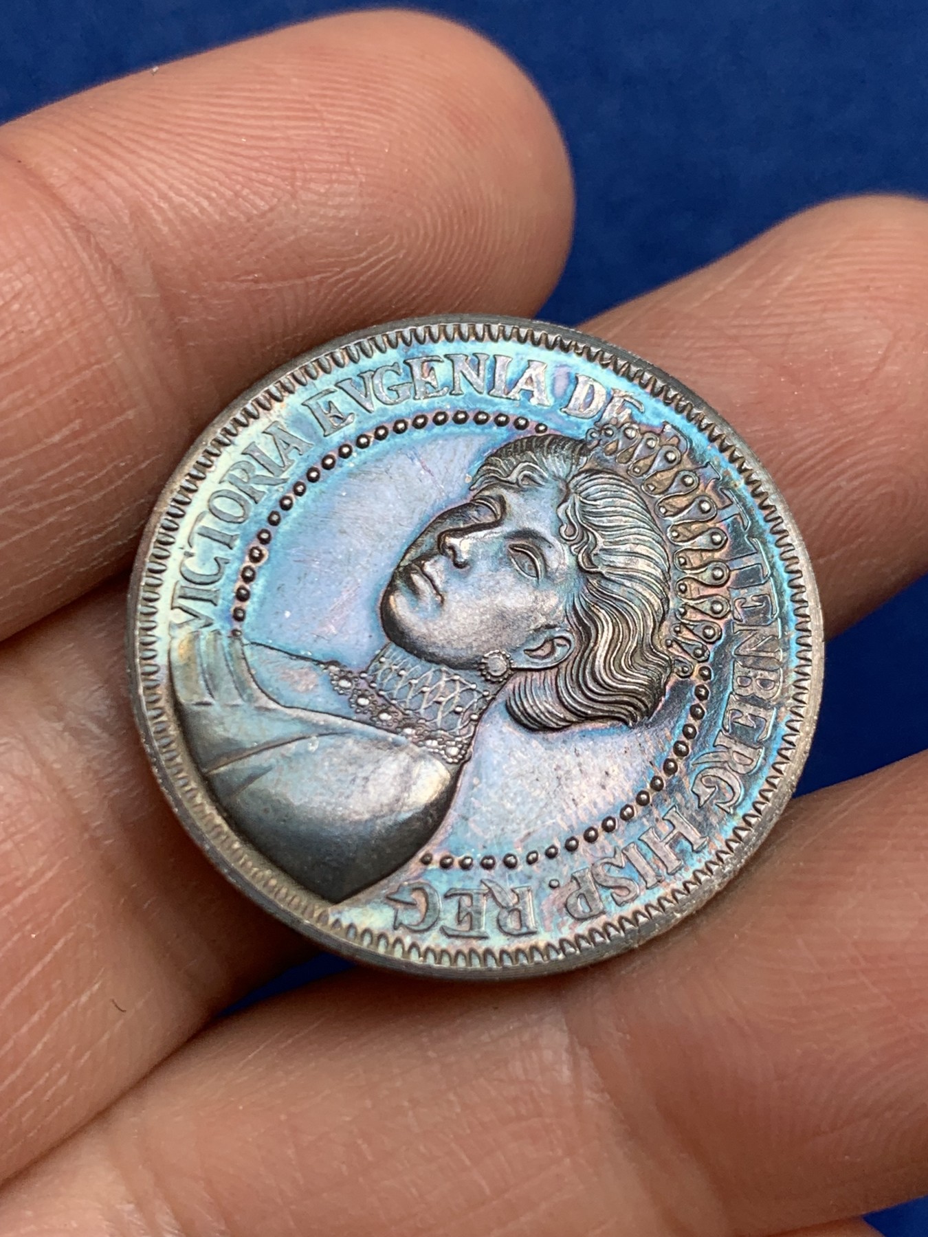 《竞宝斋》第238场-周日，周一，周二，周三 疯狂4连拍 (全场包邮) 西班牙 维多利亚·埃夫吉尼娅 925银章 7.27克 27mm