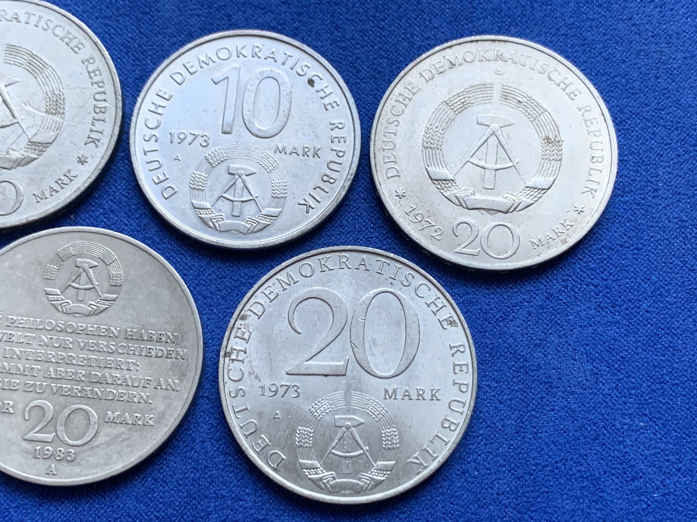 《竞宝斋》第238场-周日，周一，周二，周三 疯狂4连拍 (全场包邮) 5枚一组 东德 10-20马克 纪念币 一种历史的印记