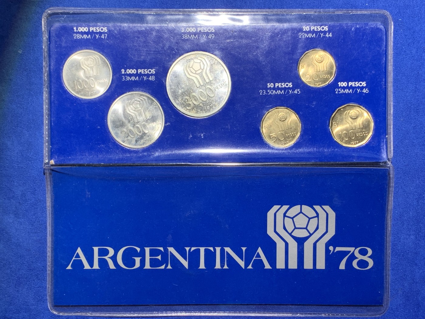 《竞宝斋》第238场-周日，周一，周二，周三 疯狂4连拍 (全场包邮) 阿根廷 1977 世界足球锦标赛 6枚套 含3枚银币 银币总重50克900银