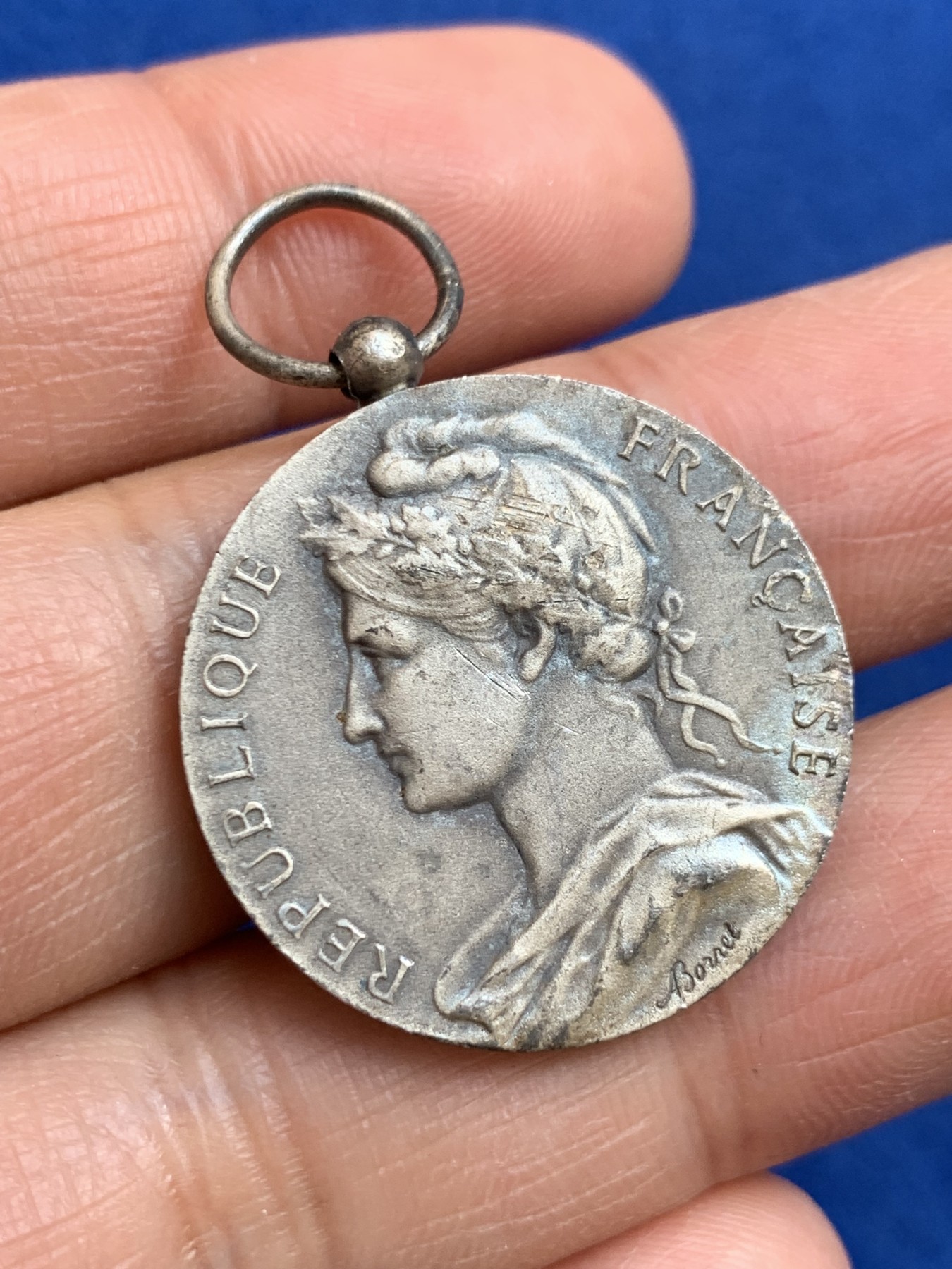 《竞宝斋》第238场-周日，周一，周二，周三 疯狂4连拍 (全场包邮) 法国1958年 女神银章 10克 27mm