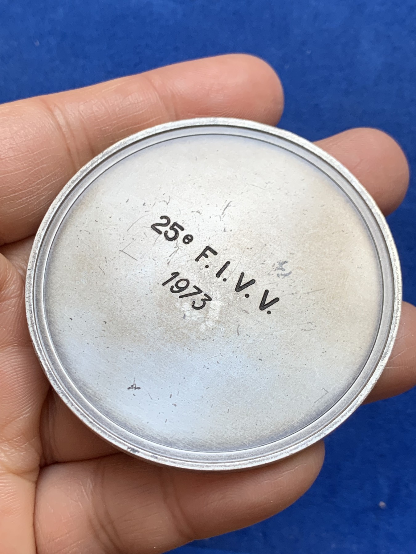 《竞宝斋》第238场-周日，周一，周二，周三 疯狂4连拍 (全场包邮) 法国1973 现代风格 单面大银章 114.14克 58.9mm