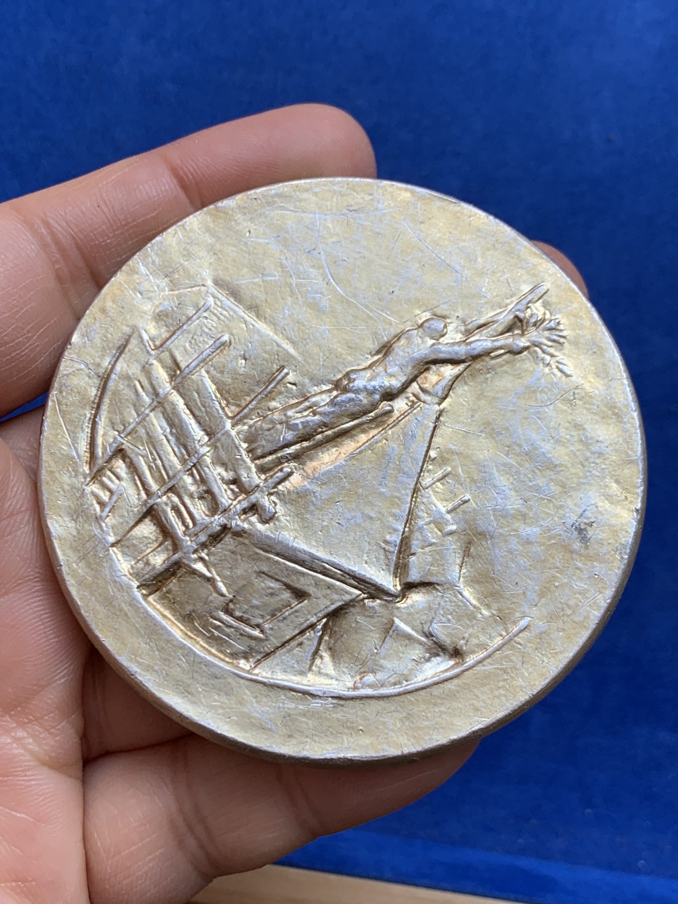 《竞宝斋》第238场-周日，周一，周二，周三 疯狂4连拍 (全场包邮) 法国 十九世纪 国家地产勋章 银制 152克 69.1mm