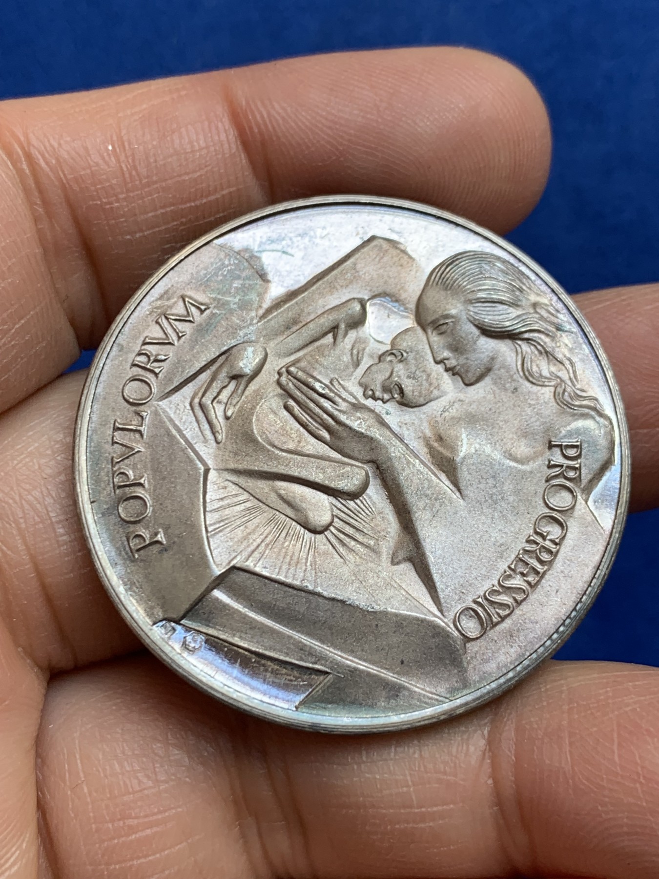 《竞宝斋》第238场-周日，周一，周二，周三 疯狂4连拍 (全场包邮) 西班牙 大银章 24.42克 40mm