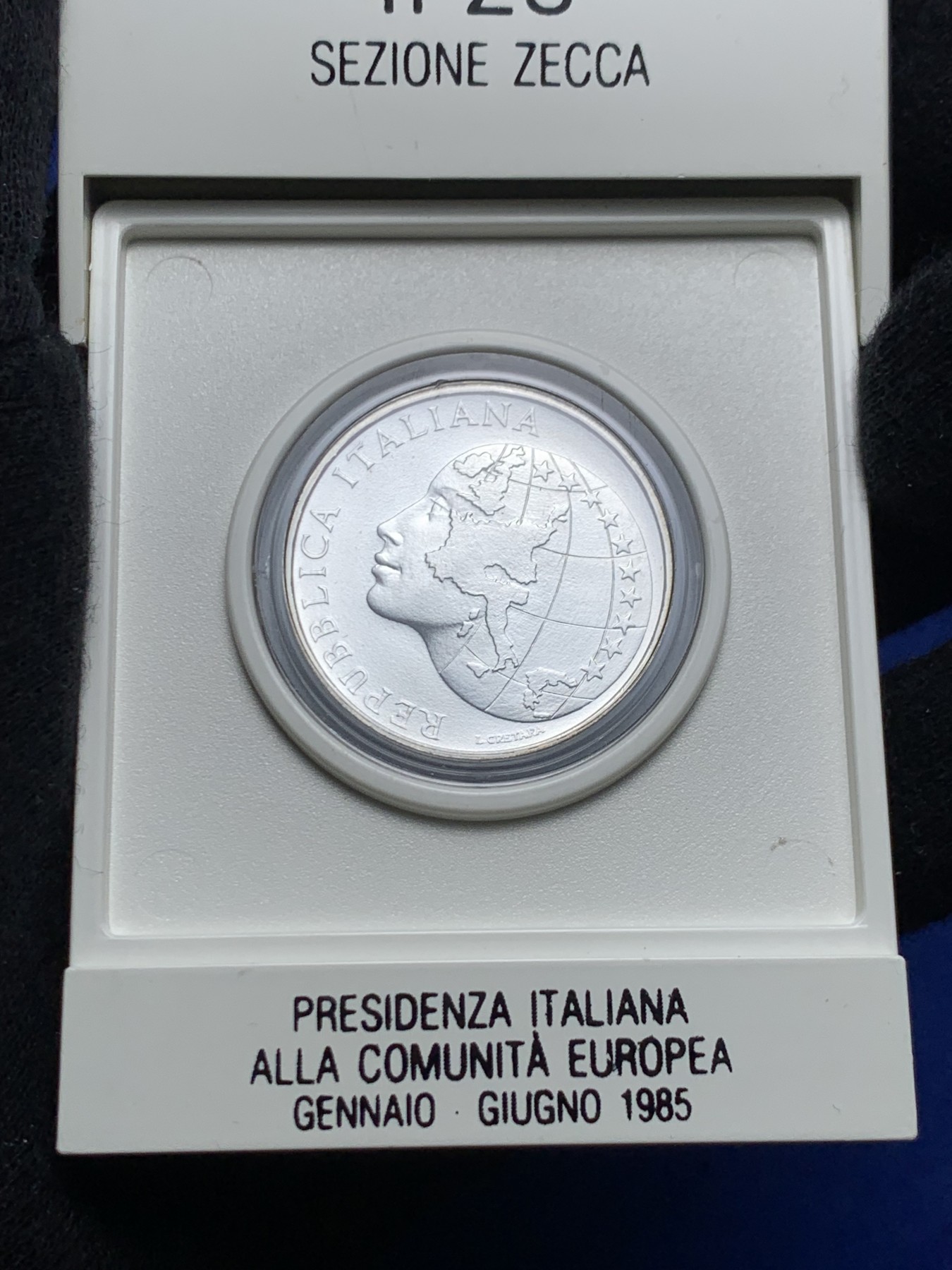 《竞宝斋》第238场-周日，周一，周二，周三 疯狂4连拍 (全场包邮)  意大利 1985年 地球女神 500里拉银币 白壳少见