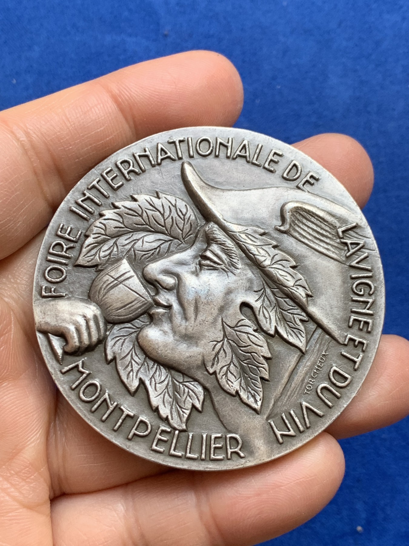 《竞宝斋》第238场-周日，周一，周二，周三 疯狂4连拍 (全场包邮) 法国1973 现代风格 单面大银章 114.14克 58.9mm