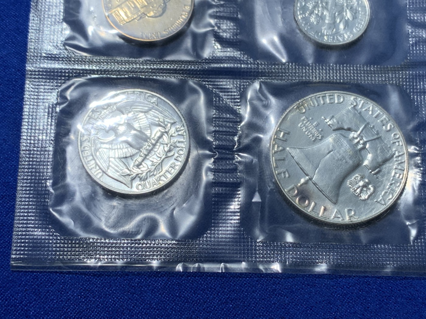 《竞宝斋》第238场-周日，周一，周二，周三 疯狂4连拍 (全场包邮) 美国1962年套币一组五枚带一枚造币厂章 其中大钟半圆和1/4美元是银币 封装