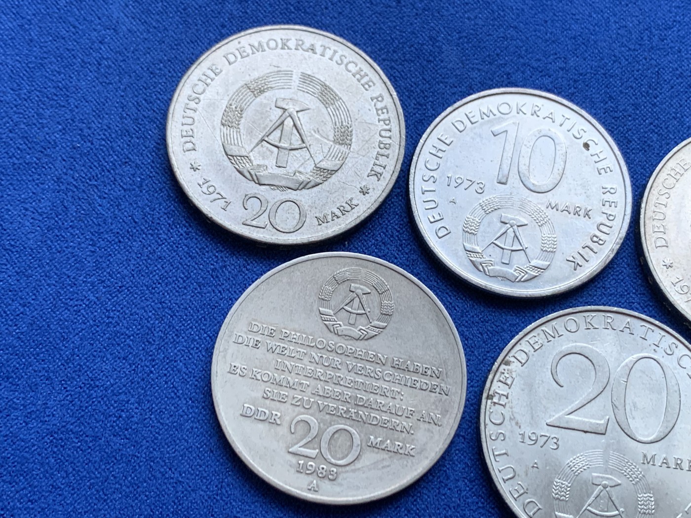 《竞宝斋》第238场-周日，周一，周二，周三 疯狂4连拍 (全场包邮) 5枚一组 东德 10-20马克 纪念币 一种历史的印记