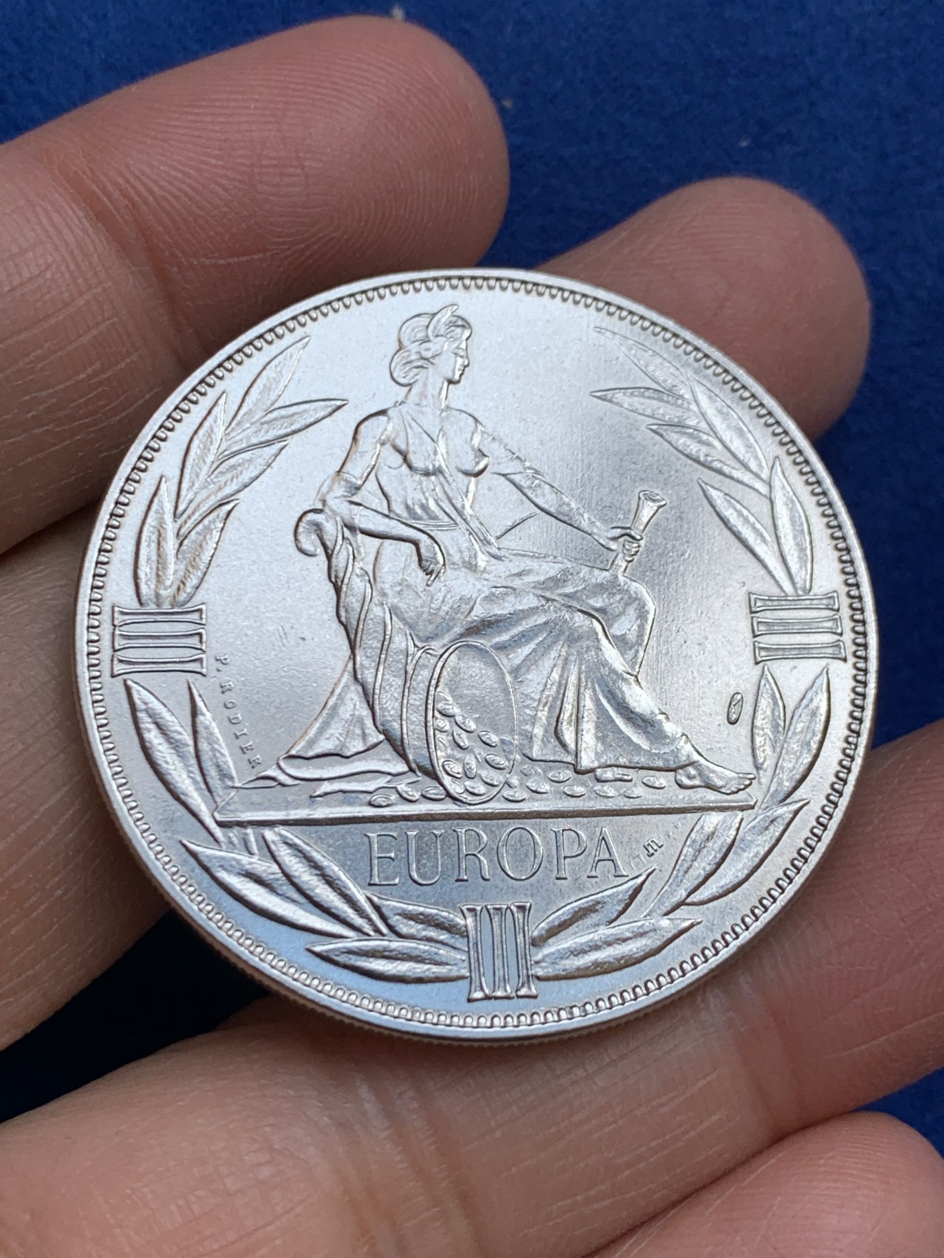 《竞宝斋》第238场-周日，周一，周二，周三 疯狂4连拍 (全场包邮) 法国 1983年 艾古镍币 30.41克 41.1mm