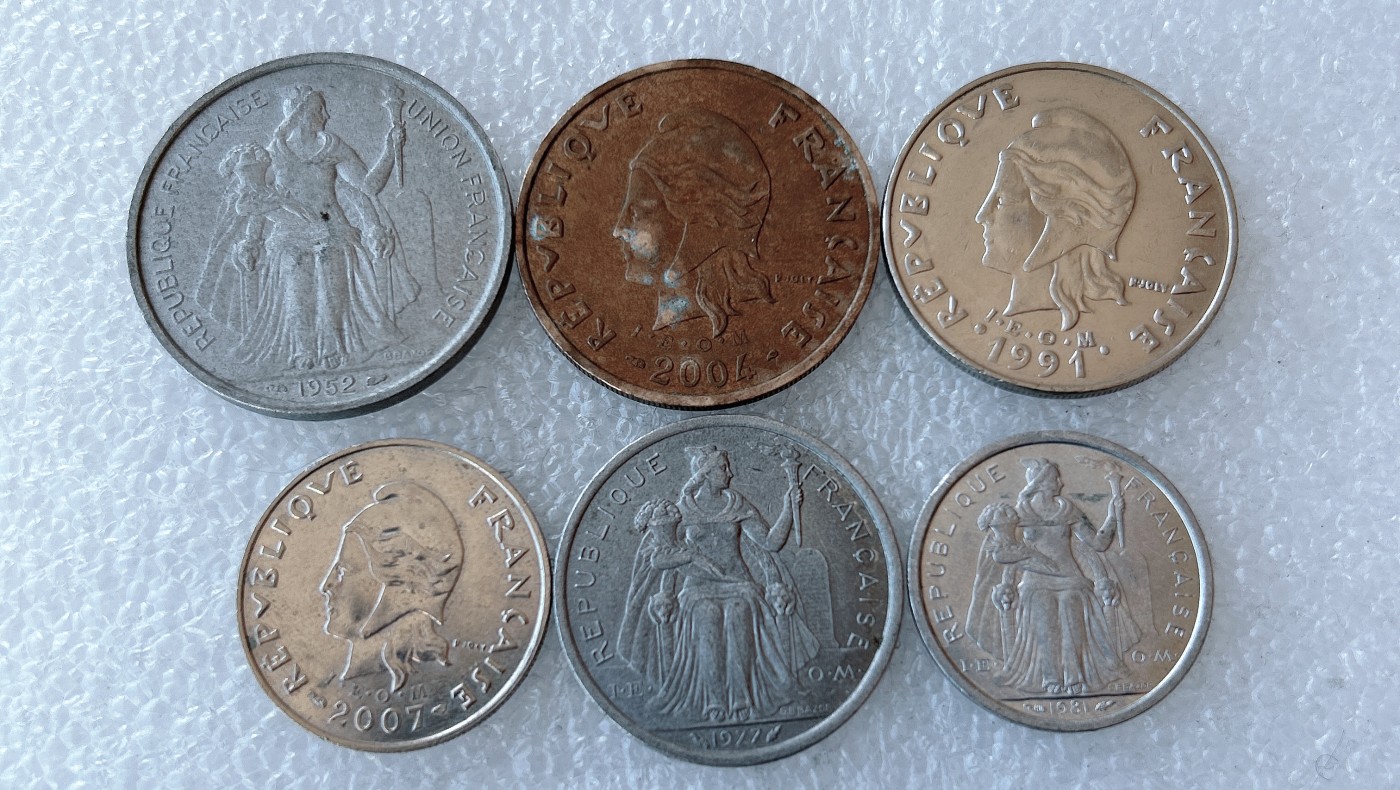 第一海外回流一元起拍收藏 本月最后一期 第61期 法属新喀里多尼亚6枚套