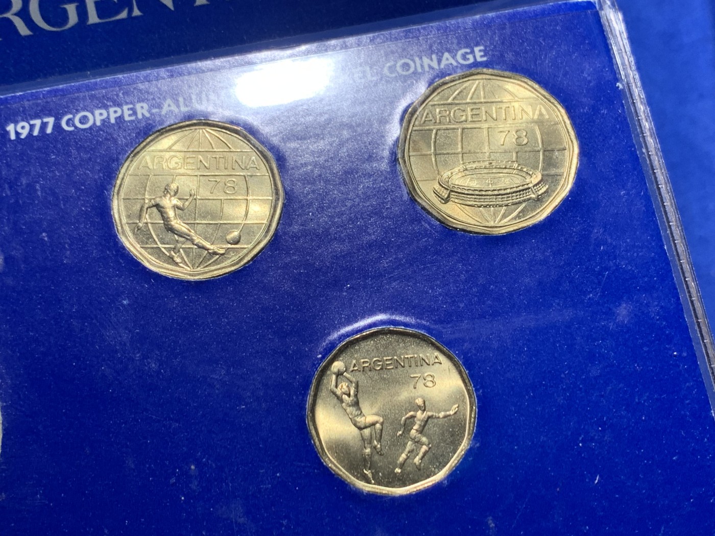 《竞宝斋》第238场-周日，周一，周二，周三 疯狂4连拍 (全场包邮) 阿根廷 1977 世界足球锦标赛 6枚套 含3枚银币 银币总重50克900银