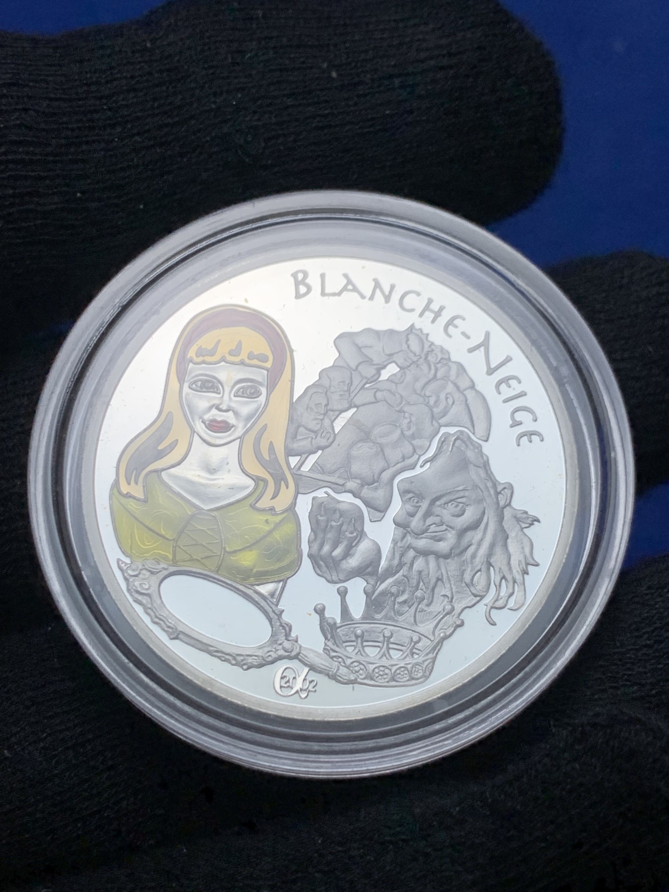 《竞宝斋》第238场-周日，周一，周二，周三 疯狂4连拍 (全场包邮) 法国 2002 白雪公主 1½欧元 彩印纪念币 22.2克