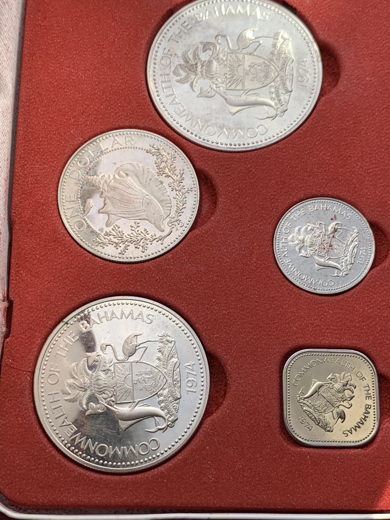 《竞宝斋》第238场-周日，周一，周二，周三 疯狂4连拍 (全场包邮) 巴哈马1974年 九枚套精制币 其中 50分/1/2/5元都是银币