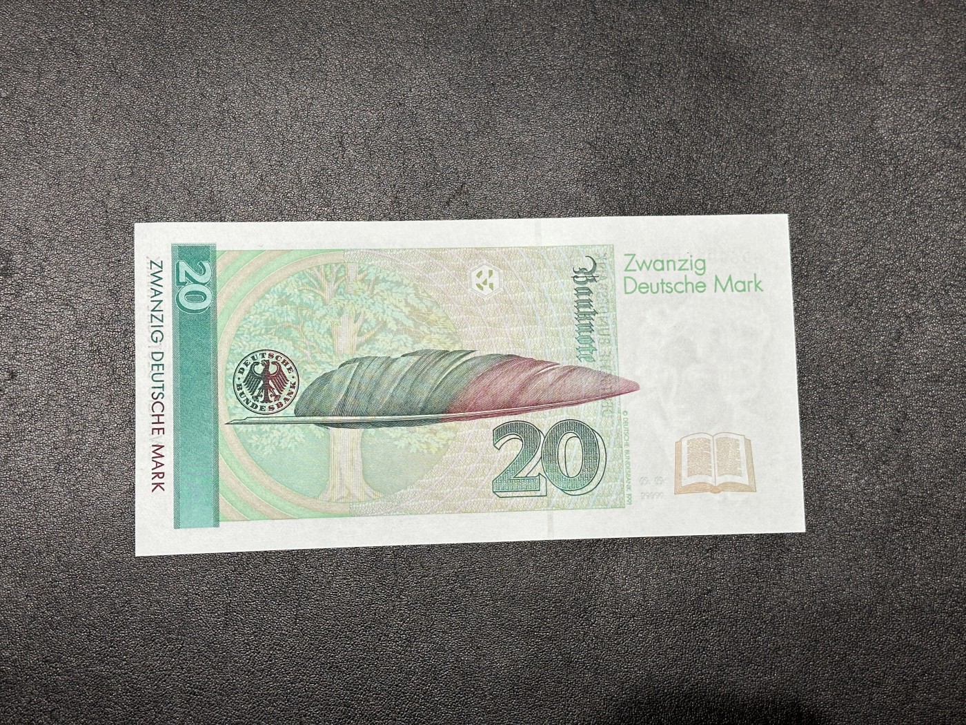 《外钞收藏家》第三百三十四期（连拍第一场） 1993年德国20马克 全新UNC 无47