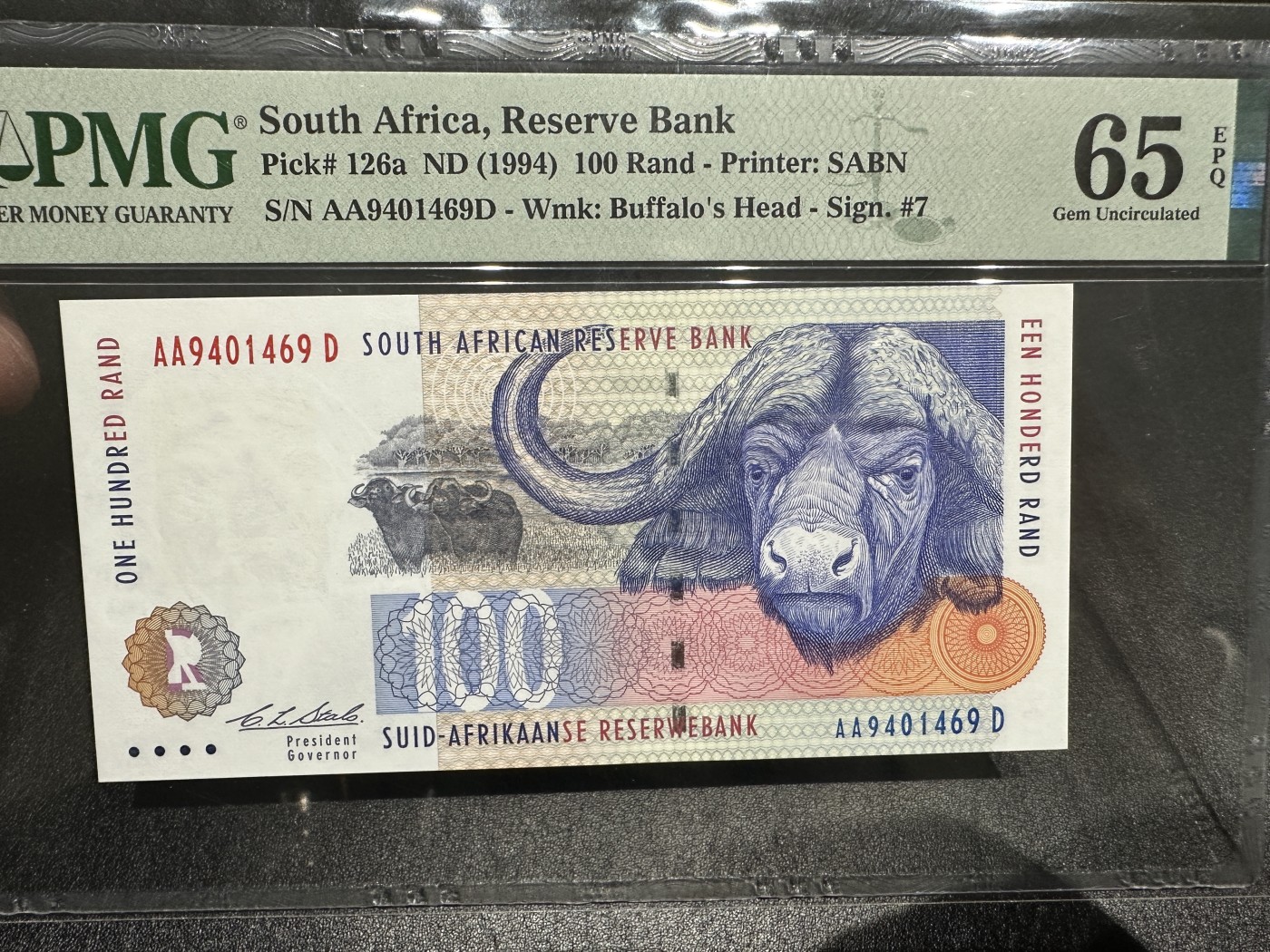 《外钞收藏家》第三百三十四期（连拍第一场） 1994年南非100兰特 PMG65 初版AA冠