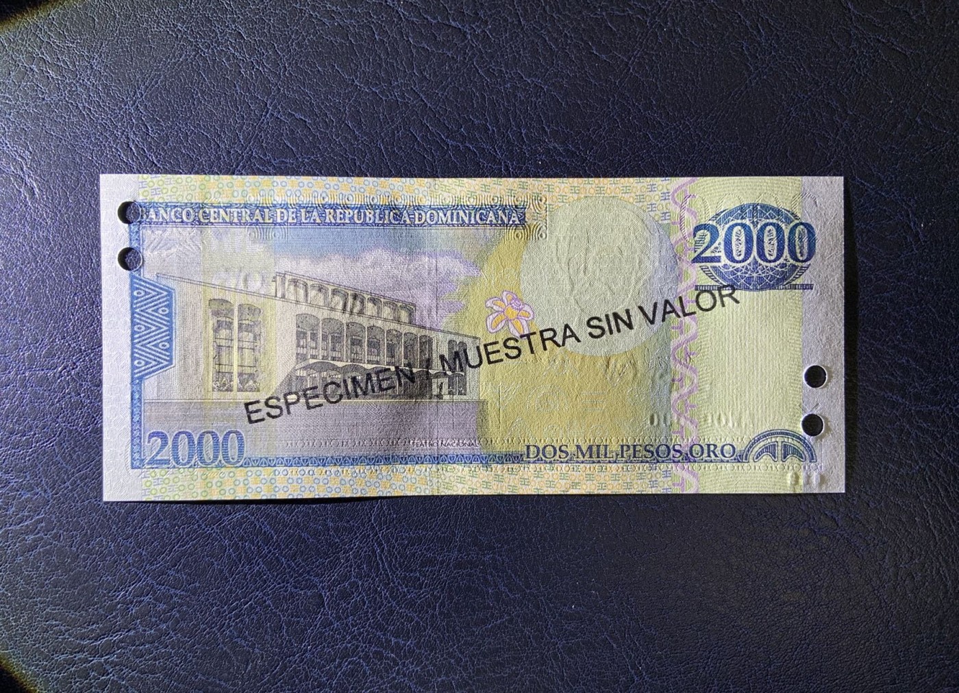 收藏联盟Quantum Auction 第320期拍卖  多米尼加2004年2000比索样票 品相全新UNC