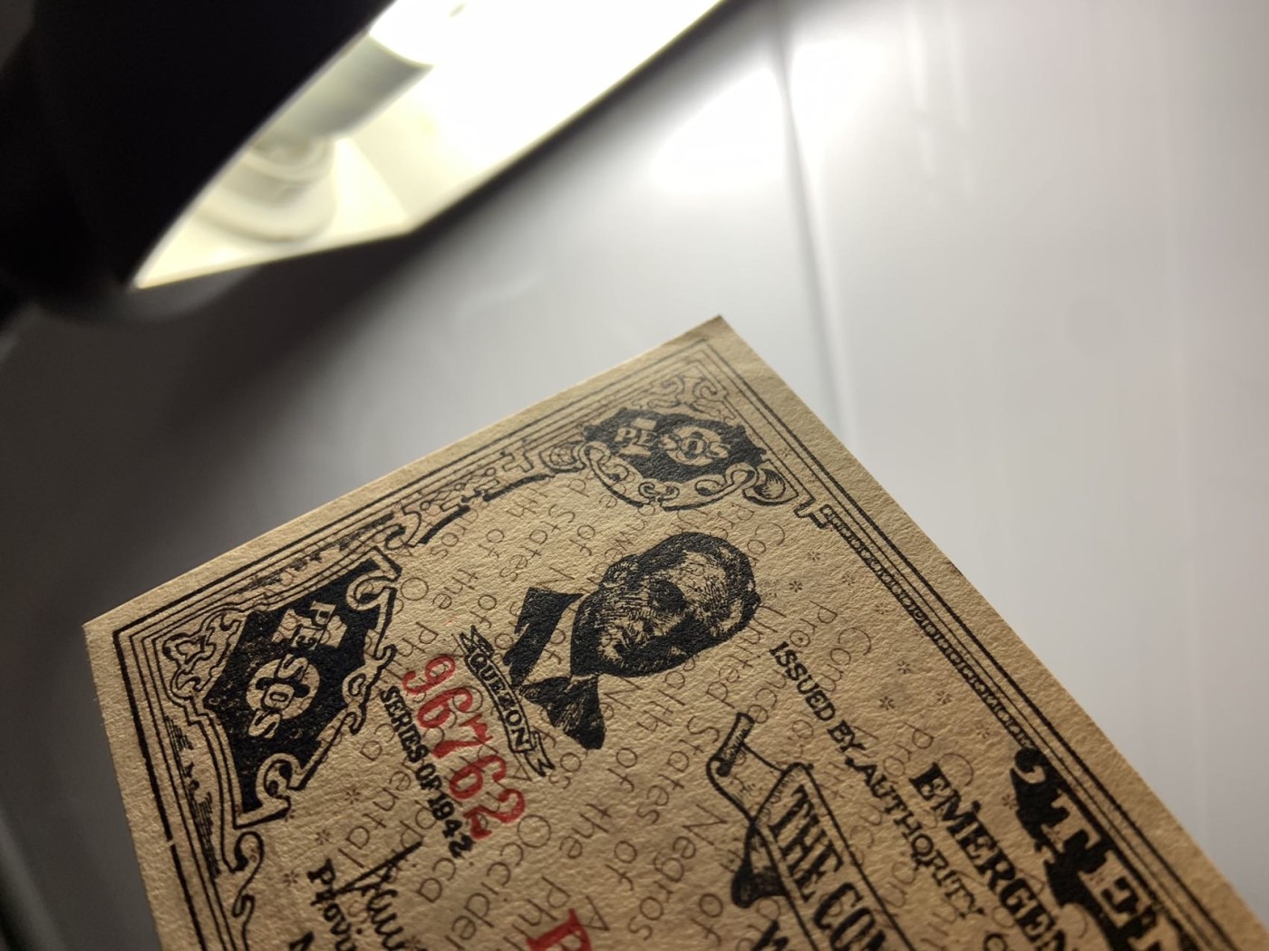 收藏联盟Quantum Auction 第320期拍卖  菲律宾1942年抗日时期内格罗斯岛10和2比索 品相分别为UNC-和UNC