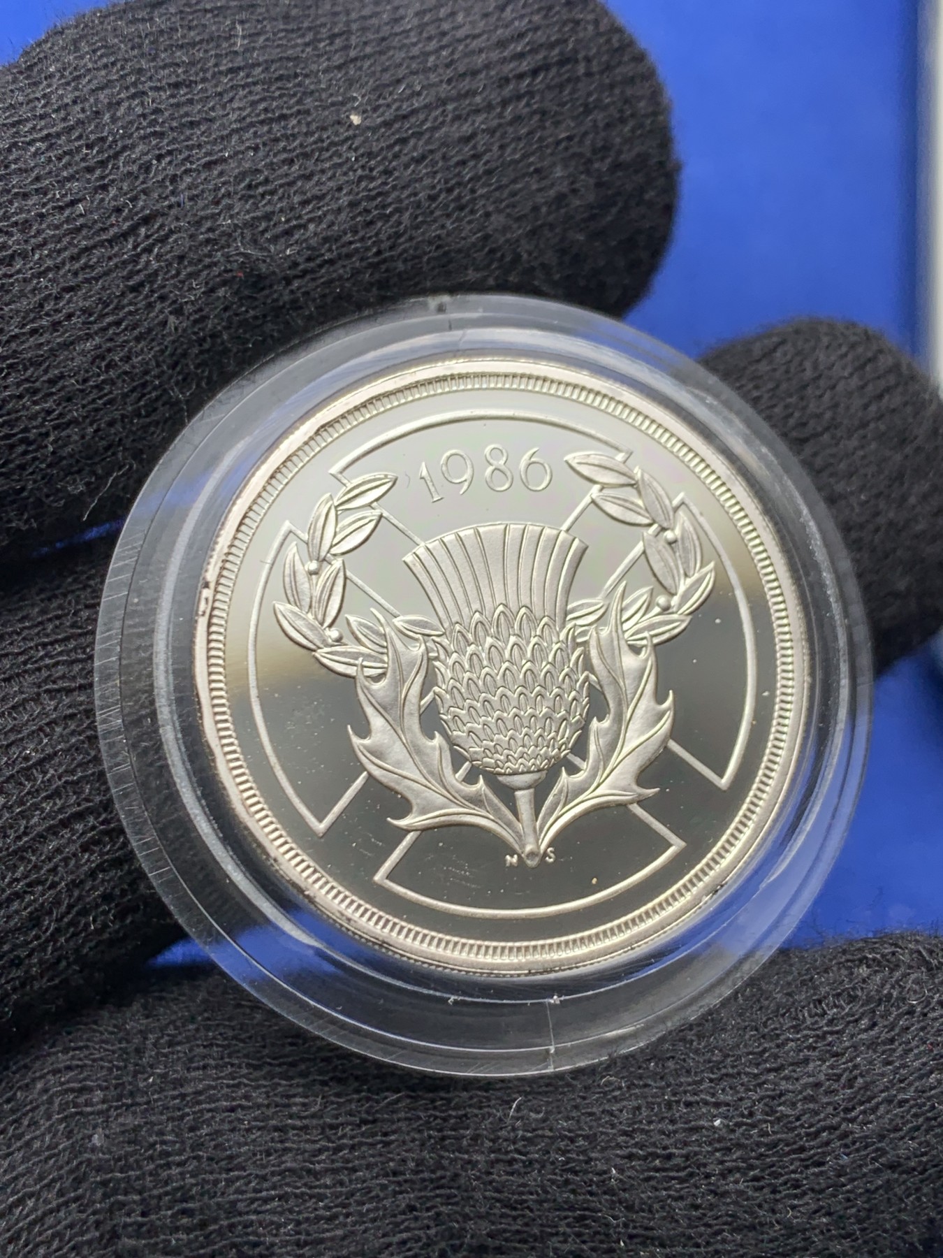 《竞宝斋》第238场-周日，周一，周二，周三 疯狂4连拍 (全场包邮) 英国1986年2镑精制 银币 15.98克